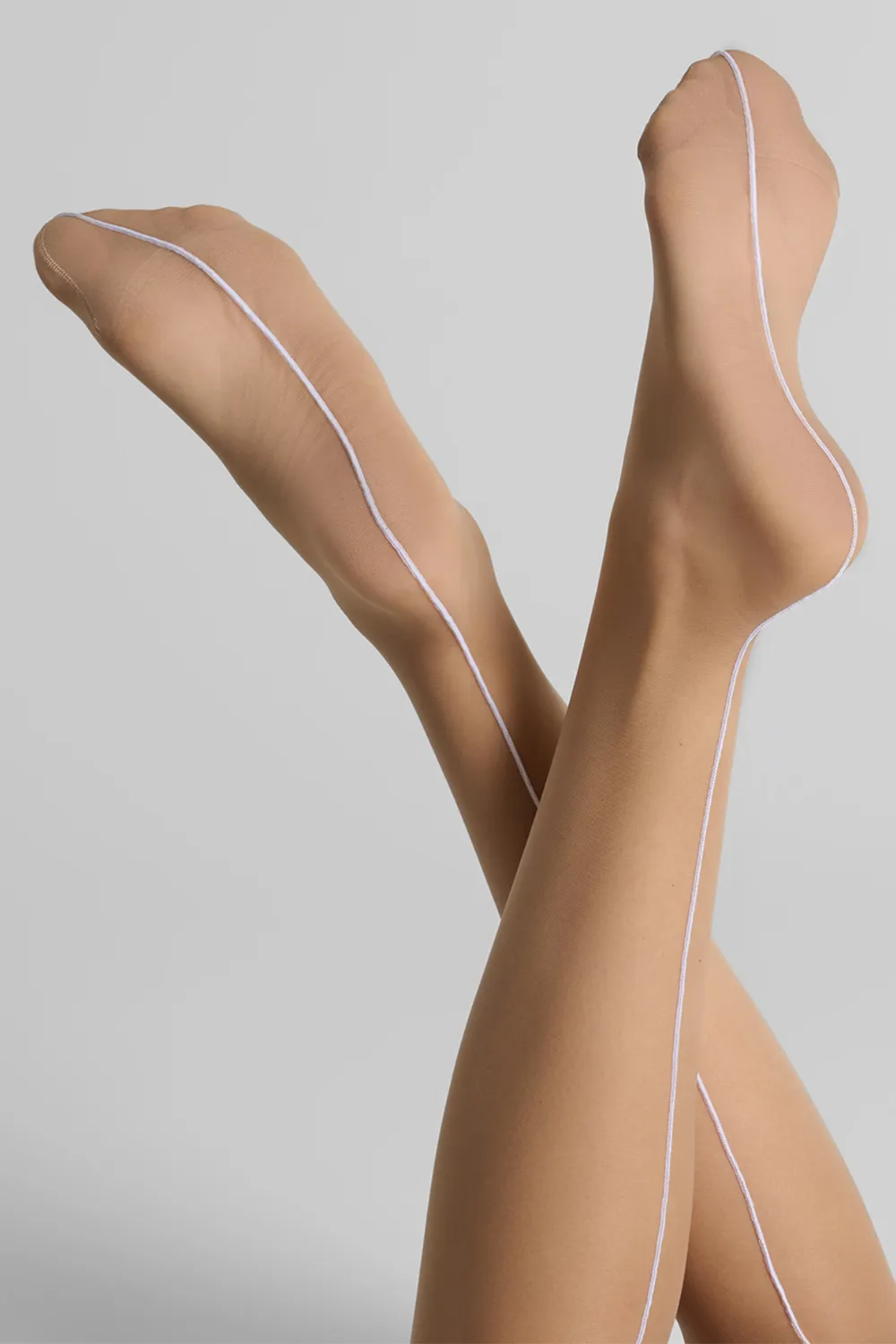 Nude Cut & Curled White Seam Stockings 20 Denier